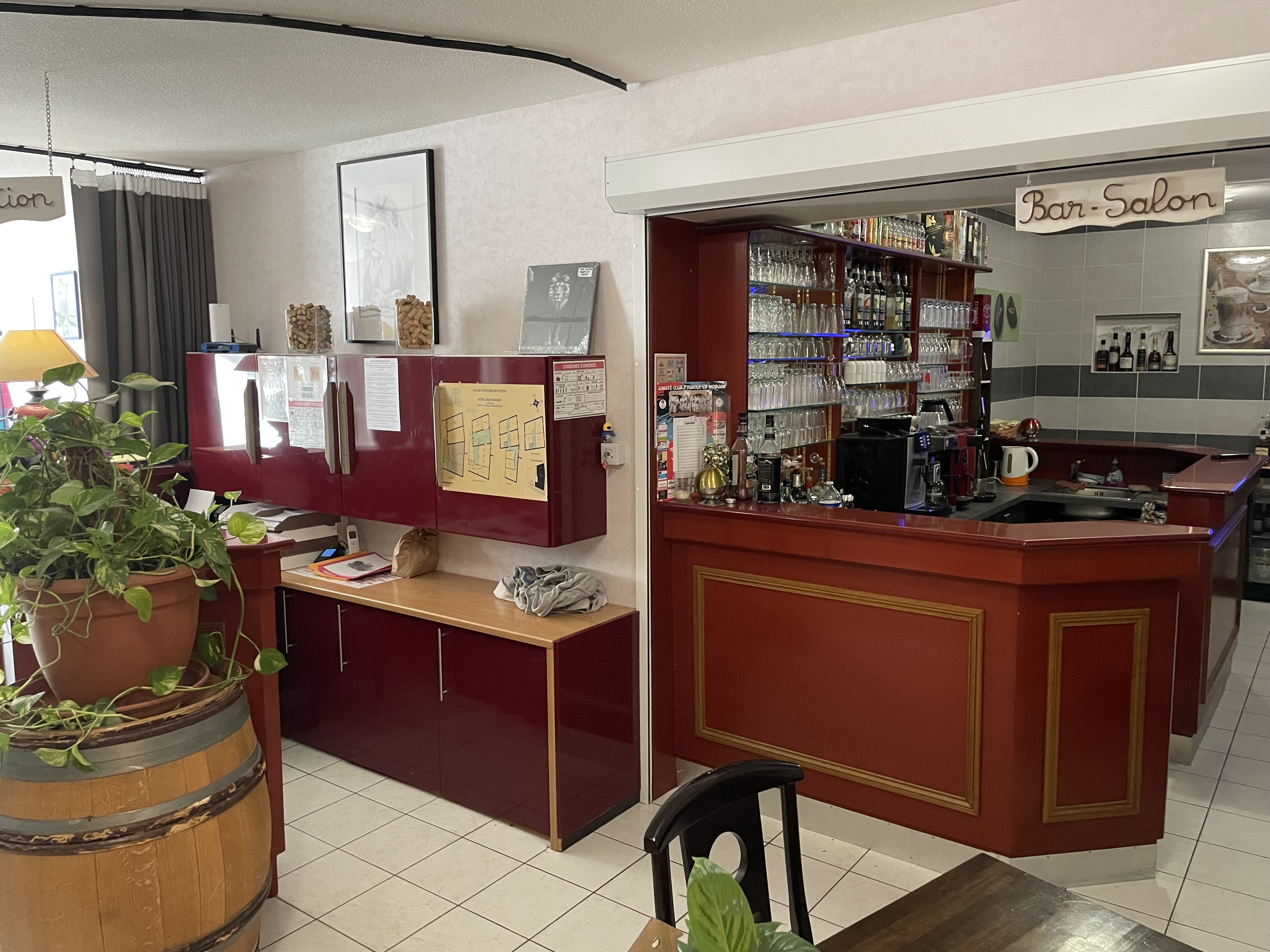 Vente du fonds de commerce HR Le Lion d'Or à OUROUX EN MORVAN (Pnr MORVAN)