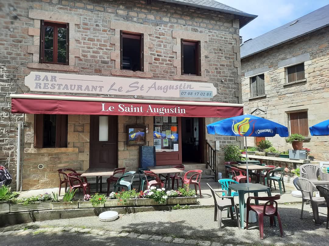 Bar restaurant