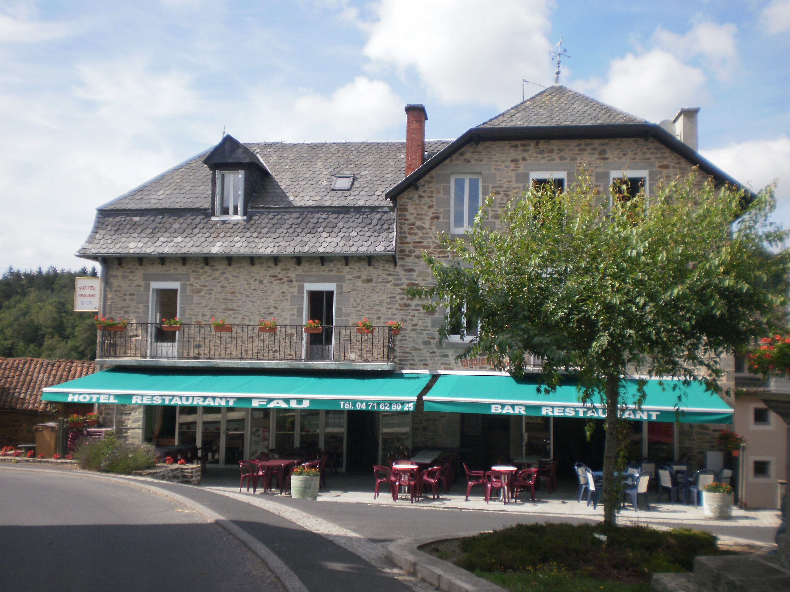 A Louer Hotel Restaurant