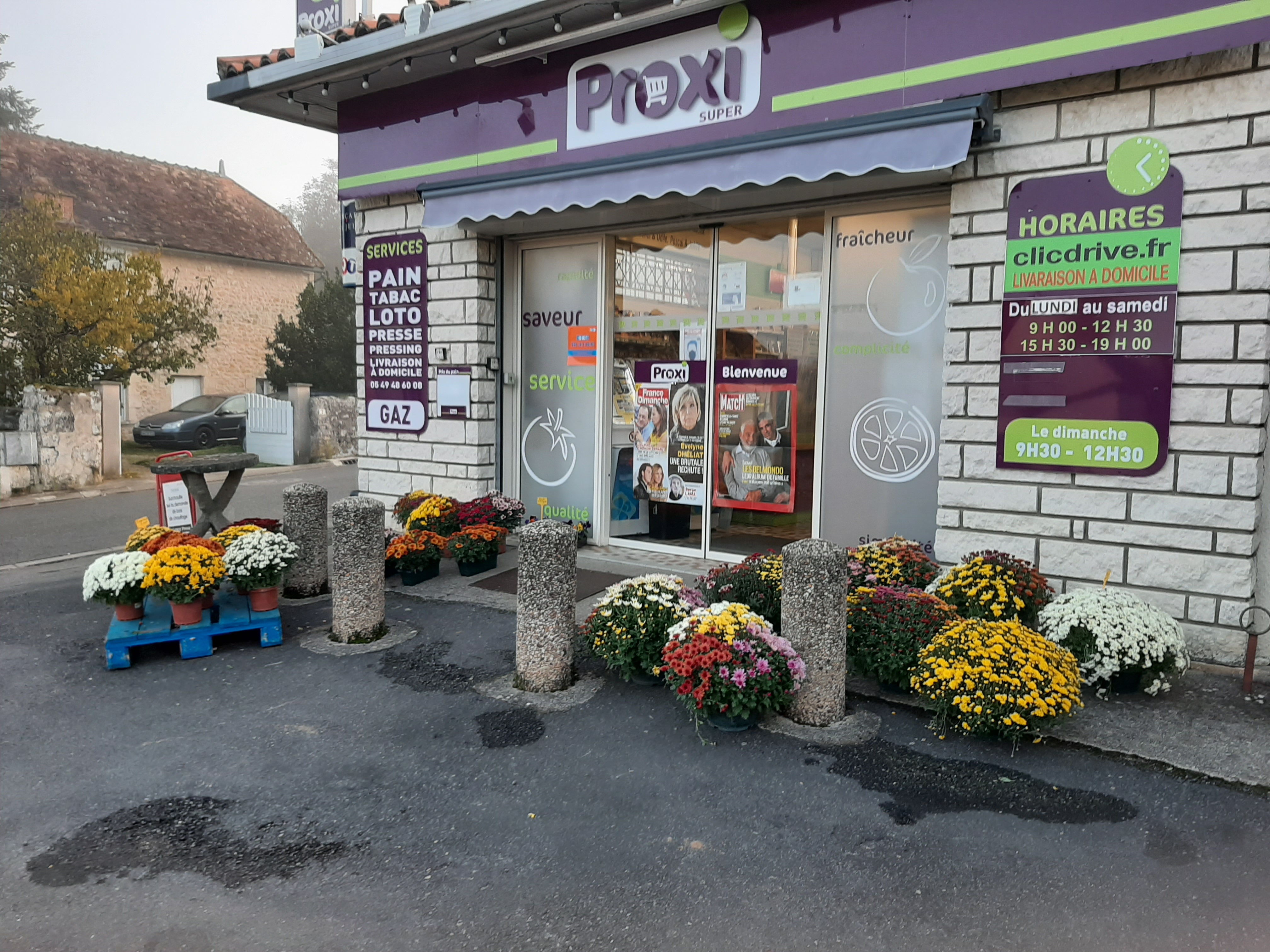 Dans une commune proche cité thermale, nombreux sites touristiques, VVF, camping, ect . Très belle affaire de SUPERETTE TABAC FDJ LOTO PRESSE GAZ. Clientèle agréable. Nombreux axes de développement. Surface commerciale de 300 m² environ, avec réserves de 100 m² et bureau. Etablissement entièrement sécurisé avec alarme, vidéo-surveillance et rideaux métalliques. Bon agencement. Matériel entretenu et récent. Horaires avec coupure le midi. Fermé le dimanche après-midi. Loyer cohérent. Equipe en place. 
.