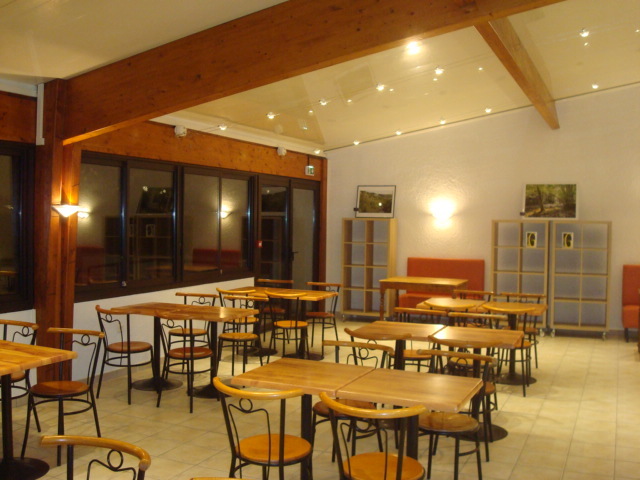 bar restaurant multi services