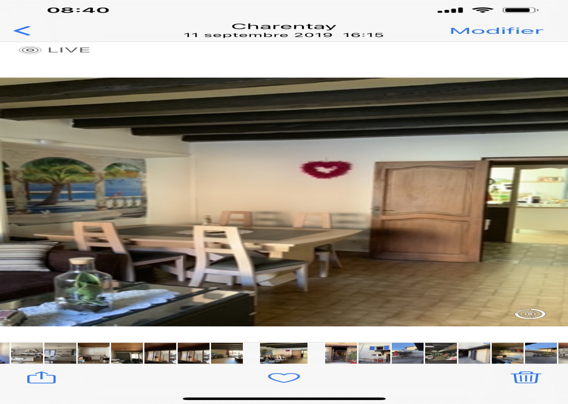 Vend boulangerie pâtisserie avec  des dépendances grand logement et terrains avec piscine sans vis à vis.