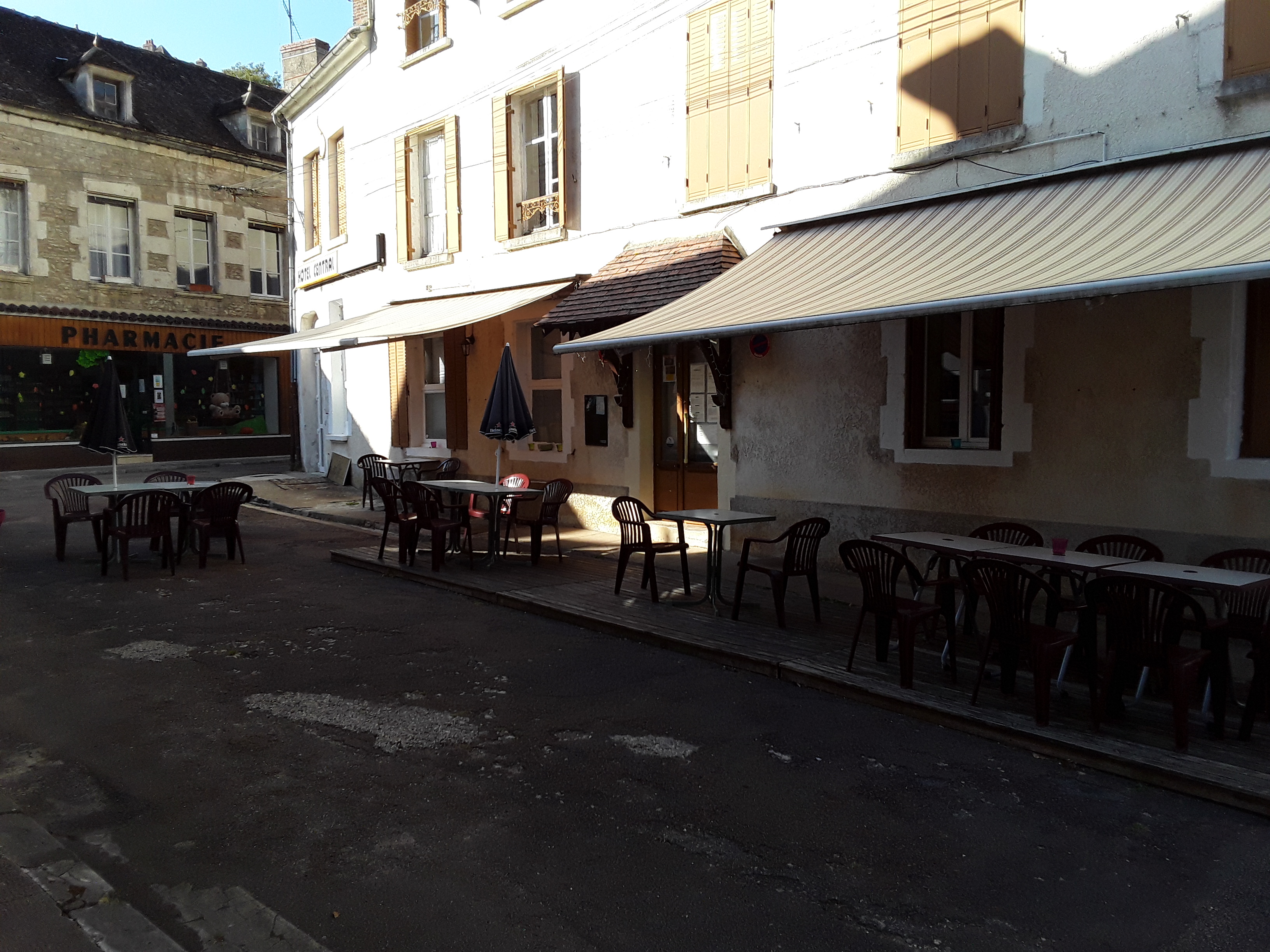 Restaurant-Bar