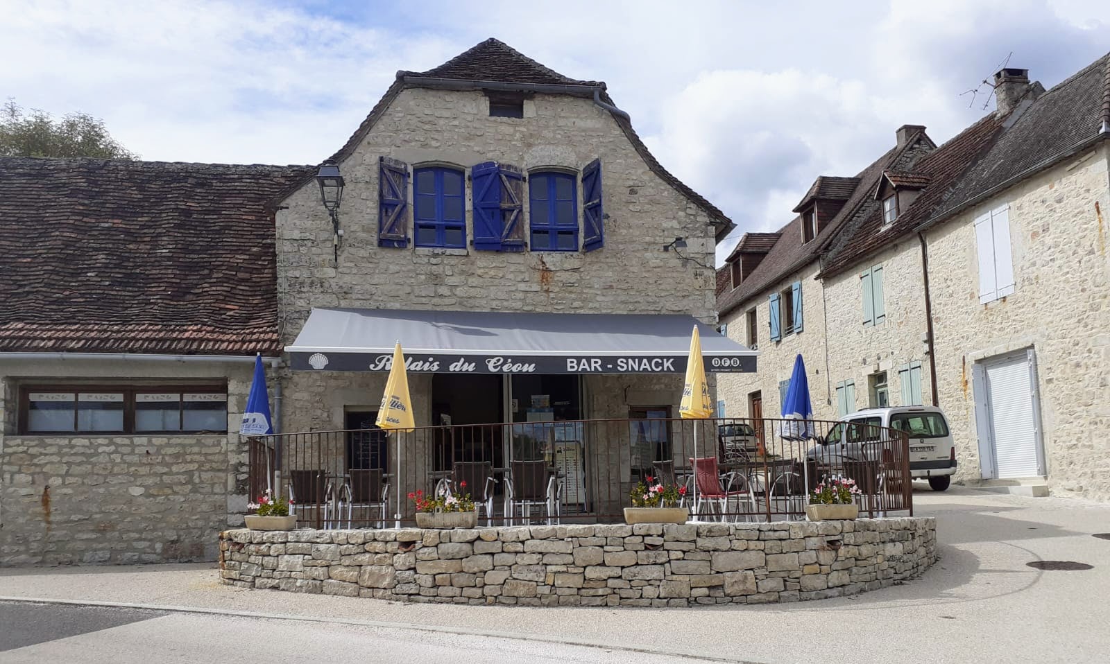 Bar – Snack – Épicerie