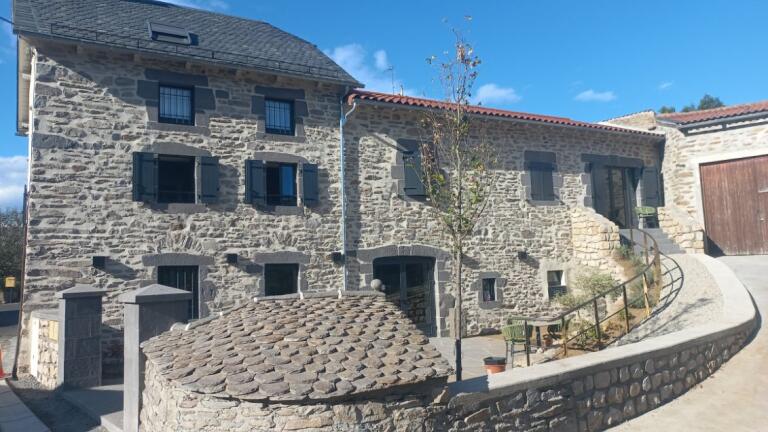 Bar-restaurant- chambres d'hôtes