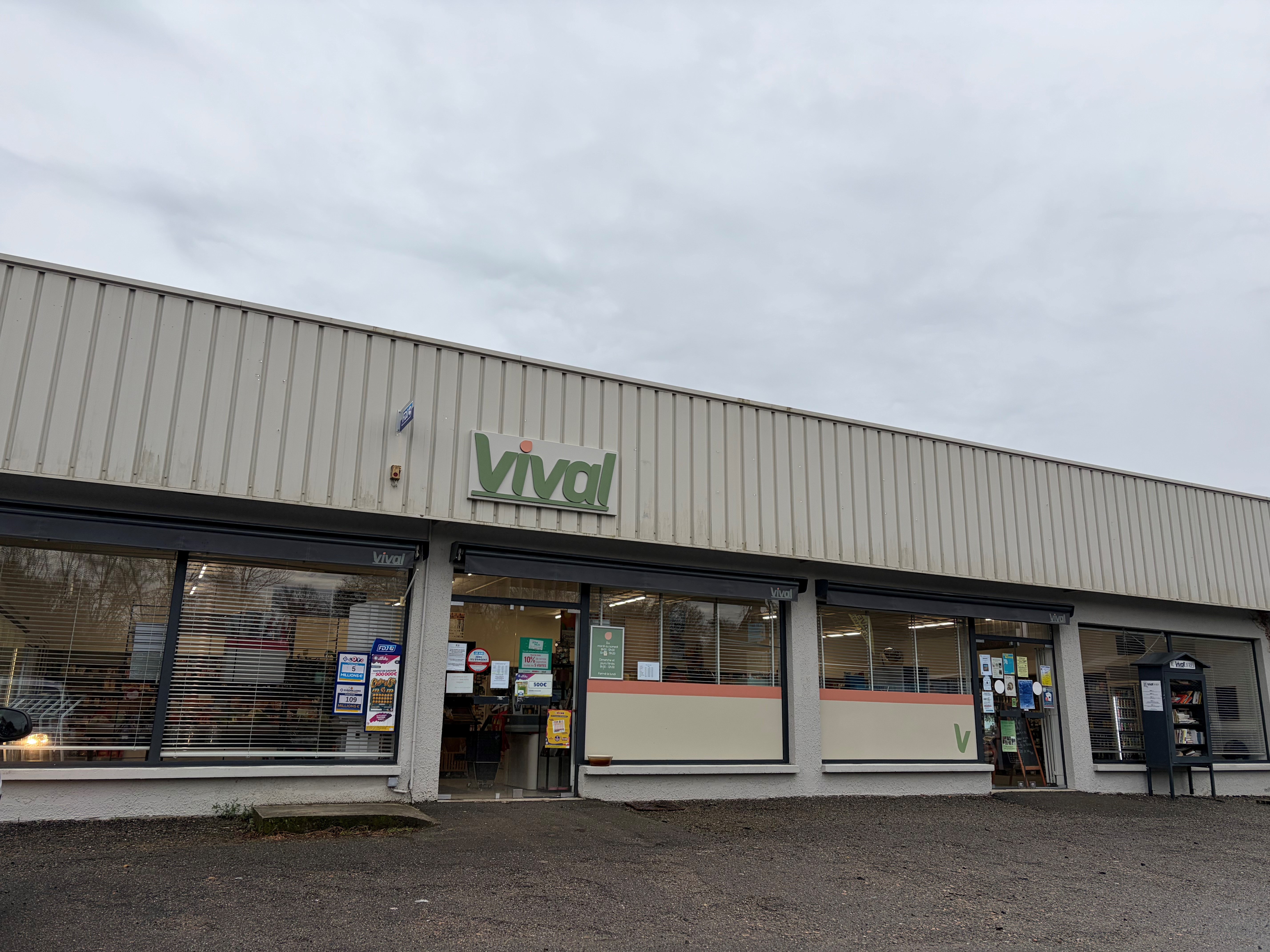 [VIVAL] Grande épicerie à reprendre vers LIMOGES