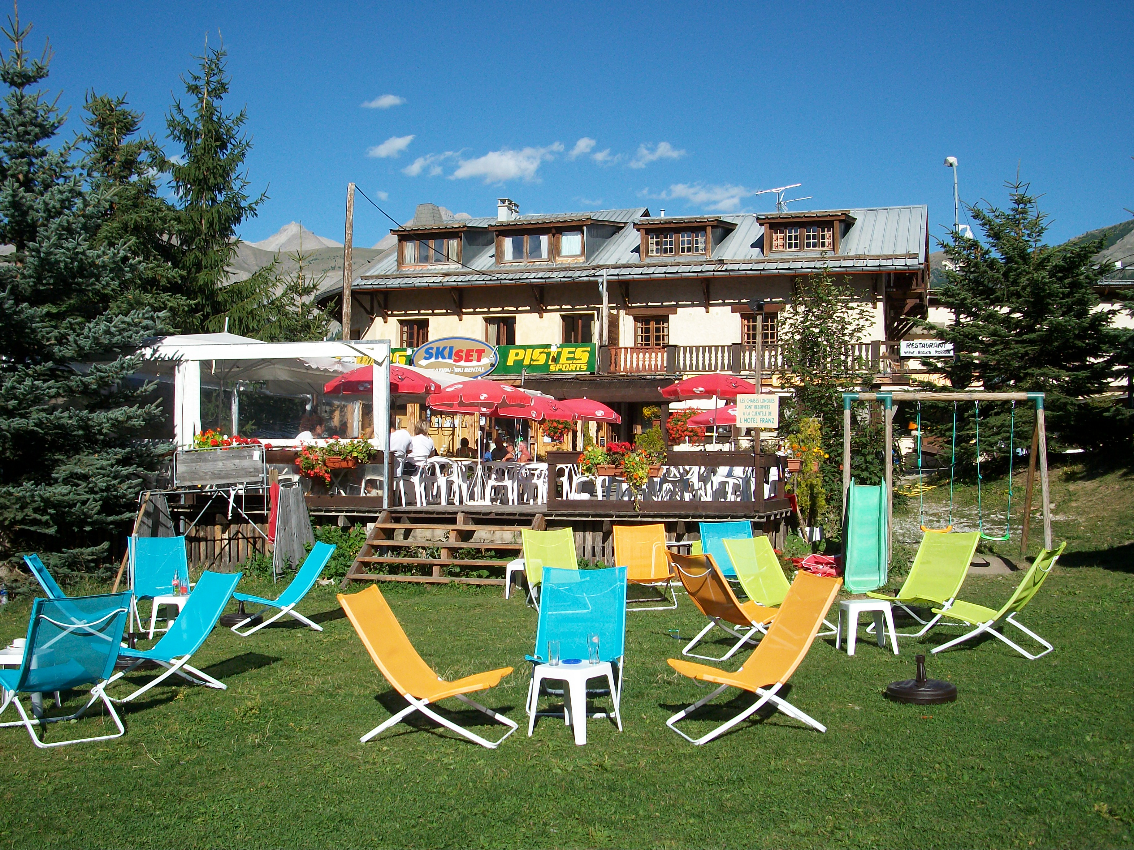 Hotel Restaurant