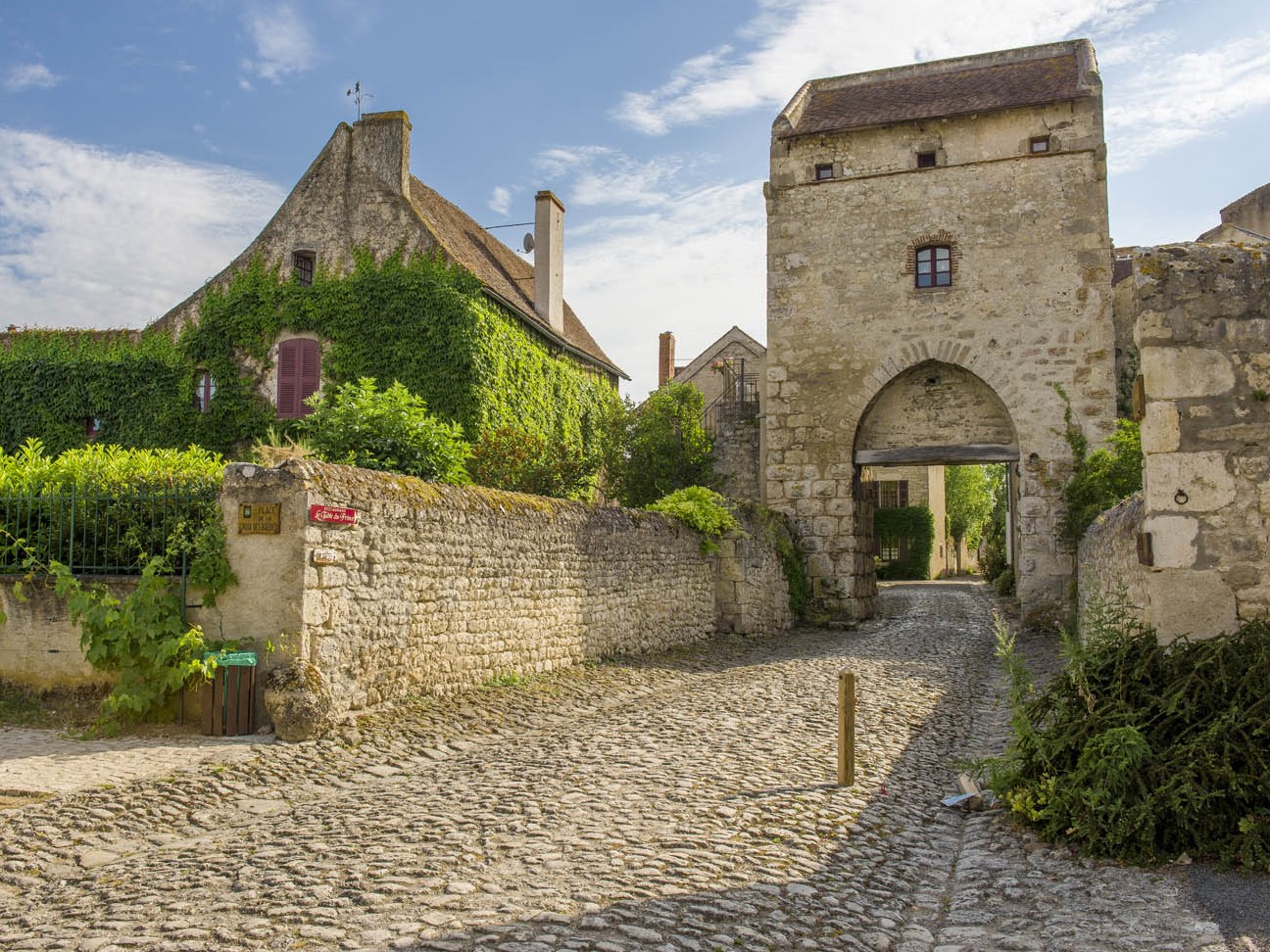 Epicerie fine dans village classé