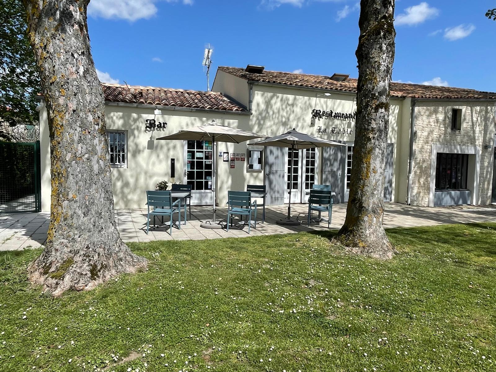 restaurant