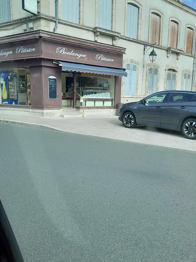 Recherche médecin généraliste dans commune de 2000 habitants.
Dans la commune plusieurs magasins; école, salon de coiffure, infirmières , boulangeries , bar tabac , boucherie charcuterie, pharmacie et autres.
Il fait bon vivre à St Benoit sur Loire On vous attends.