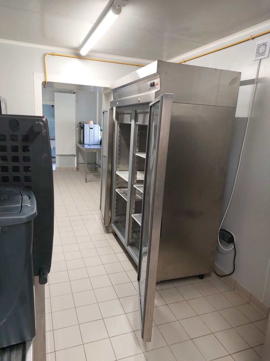 Commune de Sénaillac-Latronquière recherche gérant Restaurant entièrement rénové, disponible de suite.
Loyer 400€ttc/mois 
Si intéressé, contact 06 88 39 40 34