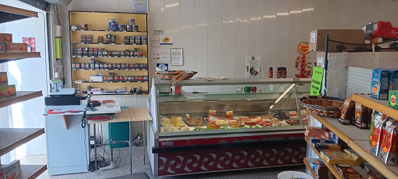 Alimentation multi-services