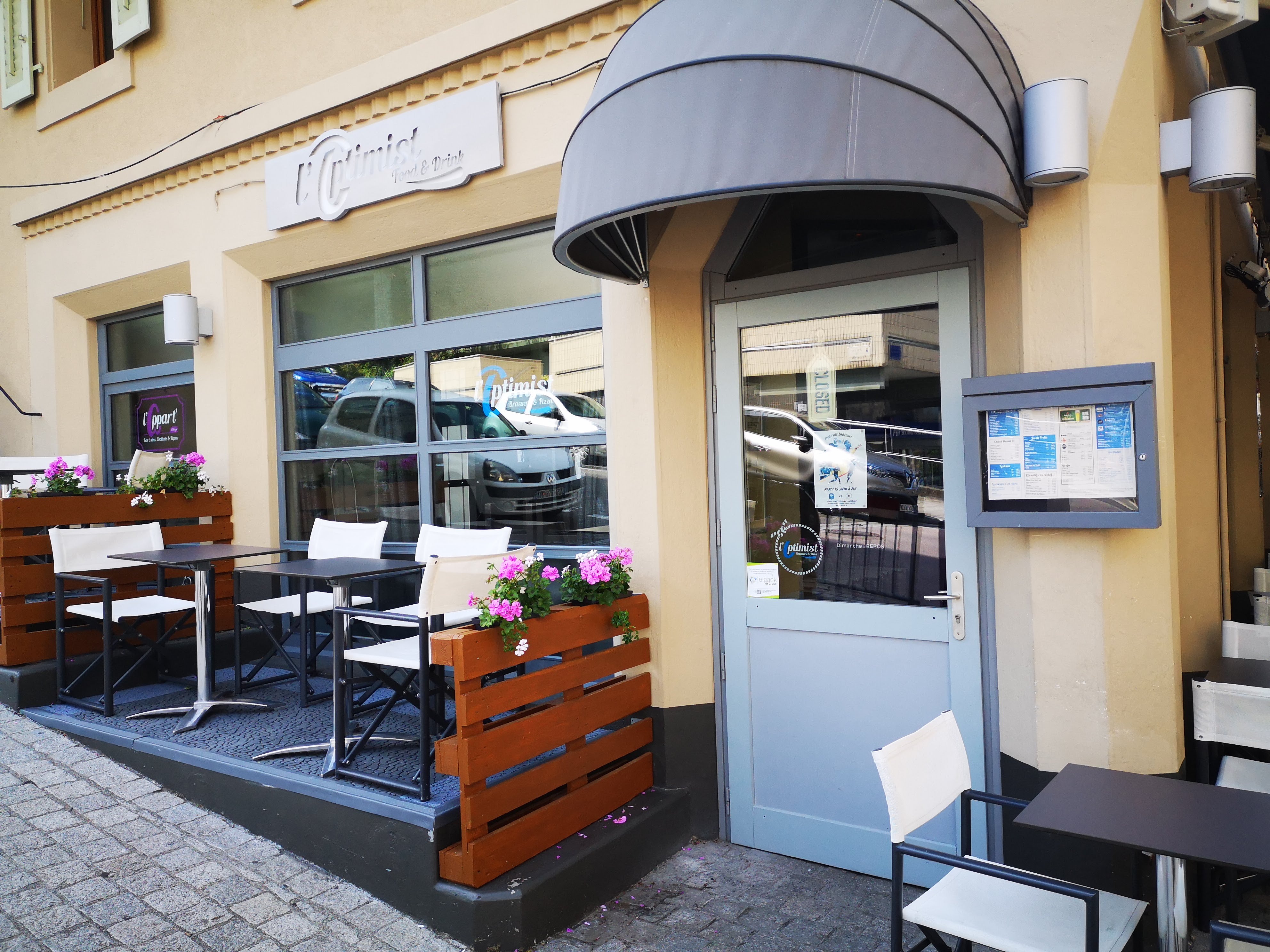 BRASSERIE BAR RESTAURANT