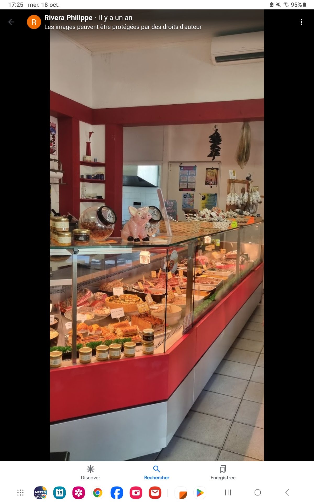 Av fond de commerce boucherie charcuterie traiteur (cause retraite)
Seule boucherie du village , clientèle fidèle depuis 37 ans , afflux touristique en saison .
Excellente visibilité et emplacement stratégique 
Commerce clé en main prêt à exploiter. 
Un cadre idéal pour un professionnel souhaitant s installer durablement,  développer son activité et profiter d une excellente cadre de vie entre lac et océan 

Opportunité à saisir rapidement.