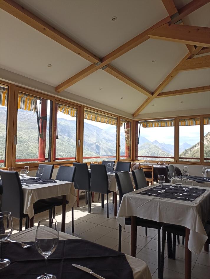 Exploitation Auberge communale - Bar-Restaurant-Chambres d'hôtel