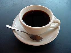 Suite à des causes personnelles vendre fond de commerce d'un cafe multiservices dans un petit village des corbières.
Situe dans un endroit tranquille au milieu du village. 
Le café est composé d'une salle principale d'environ 20/25 places (suivant configuration) et d'environ 30 place en terrasse 
Non utilisés pour la restauration actuellement, 1 salle plonge et une cuisine sont présentes , idéal pour faire une petite restauration a l'nnee .Logement sur place indissociable du fonds, loyer (860 € le total). Logement de 122 M2 composé d.un salon/ cuisine , 2sdb, 3 chambres. Idéal pour aventure familiale.