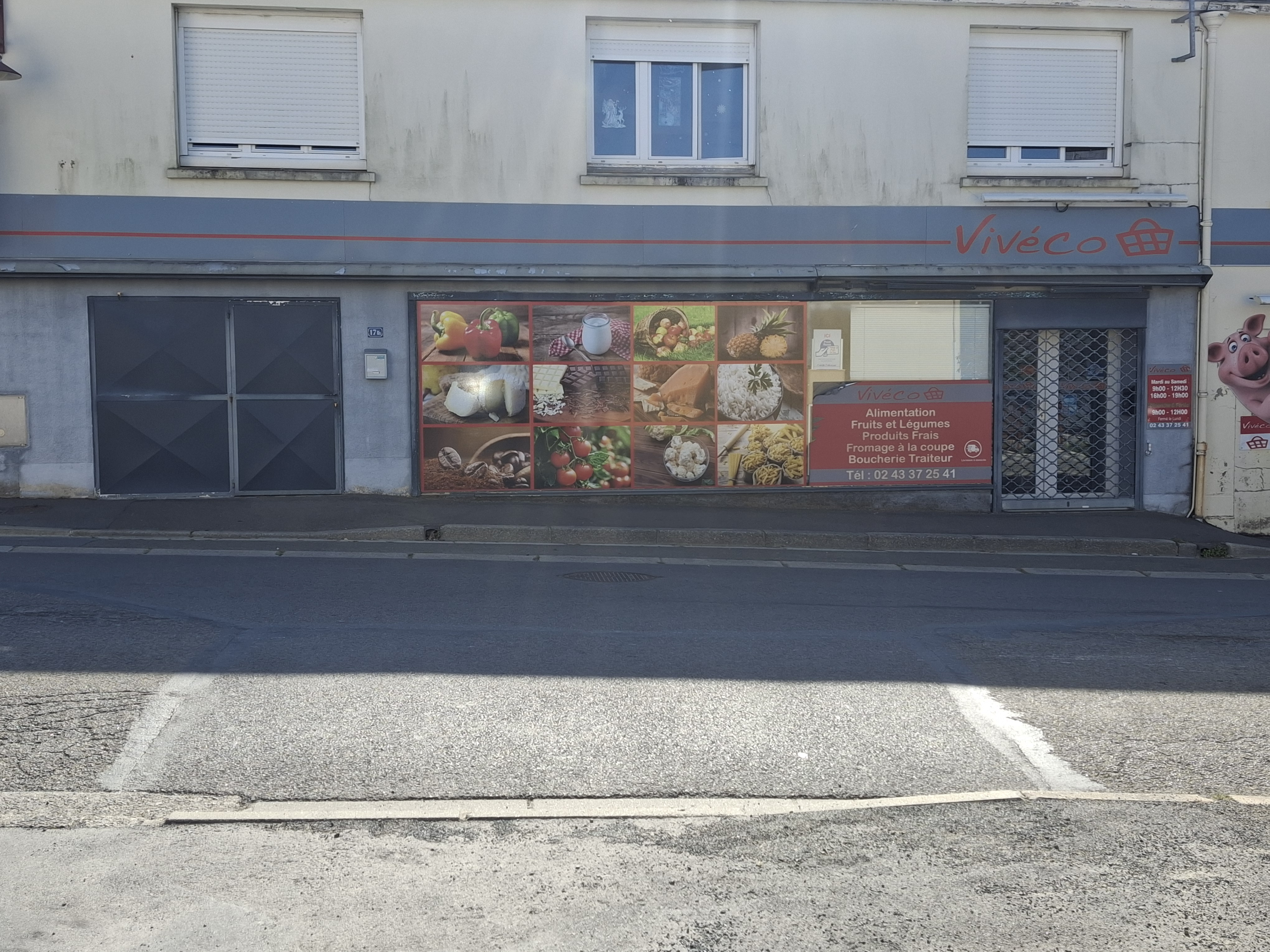 RECHERCHE CHARCUTIER-TRAITEUR
Epicerie-Bazar-Gaz attenante au Laboratoire
120m² de surface magasin climatisé (en location)
Laboratoire pour activité traiteur et charcuterie neuf et bien équipé
AFFAIRE INTERESANTE propriété de la municipalité
Dans la commune de 923 habitants à VOUTRÉ(53)

Population multi-générationnelle avec ECOLE - CANTINE - MICRO-CRECHE - CENTRE DE LOISIRS - AIRE DE CAMPING-CAR - BUREAU DE POSTE et deux pôles INDUSTRIELS, les associations sont nombreuses.
Déjà présent dans la commune:
- boulangerie pâtisserie
- bar tabac PMU
- garagiste
- cantine d'industrie
- et nombreux artisans du bâtiment

La municipalité à vraiment à cœur d'intégrer les commerçants et artisans.

Prendre contact avec la Mairie de Voutré par téléphone ou mail.

Candidatures sérieuses, motivées et pour une durée pérenne.