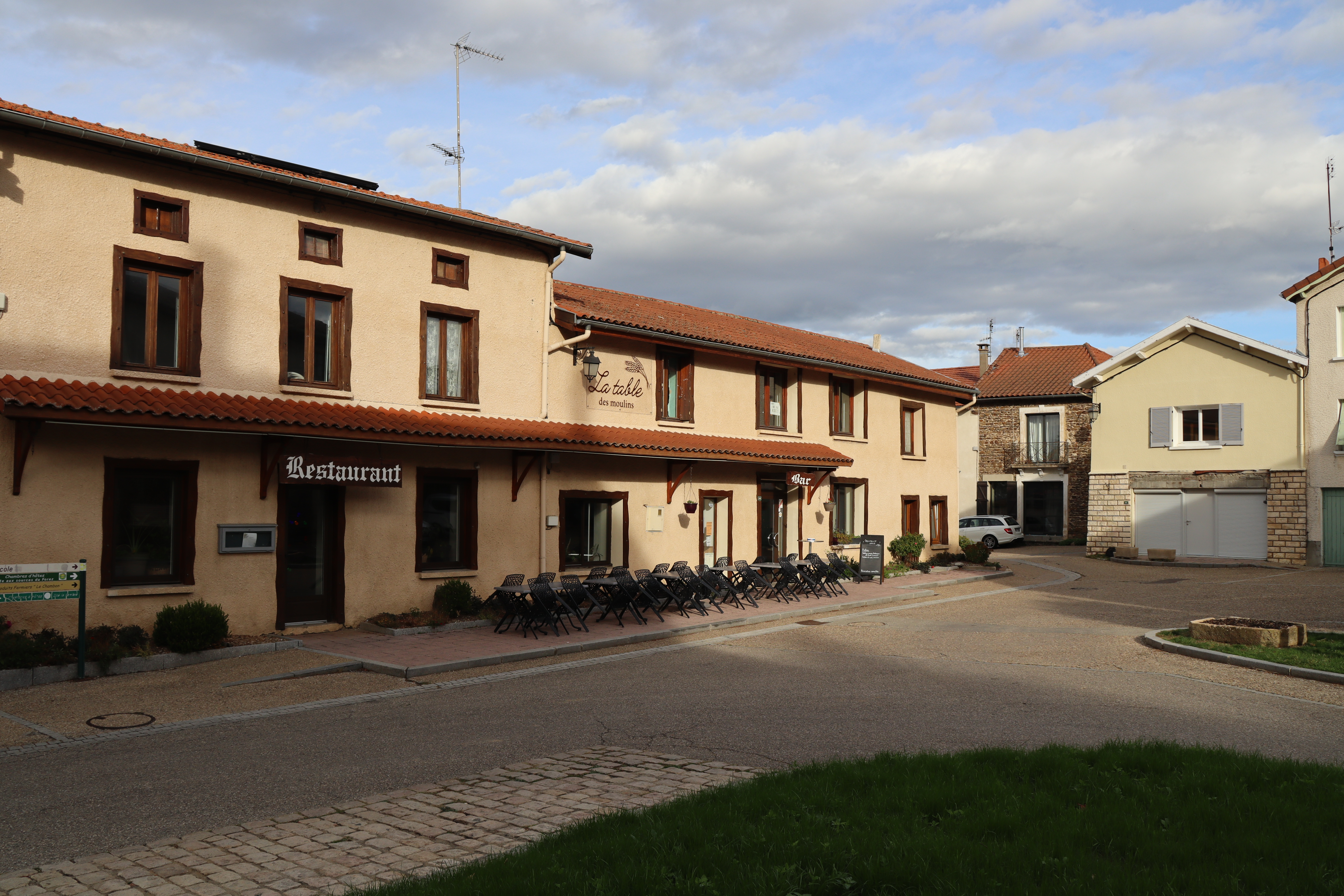 À saisir : Location-Gérance d’un Bar-Restaurant dans un Village de Charme