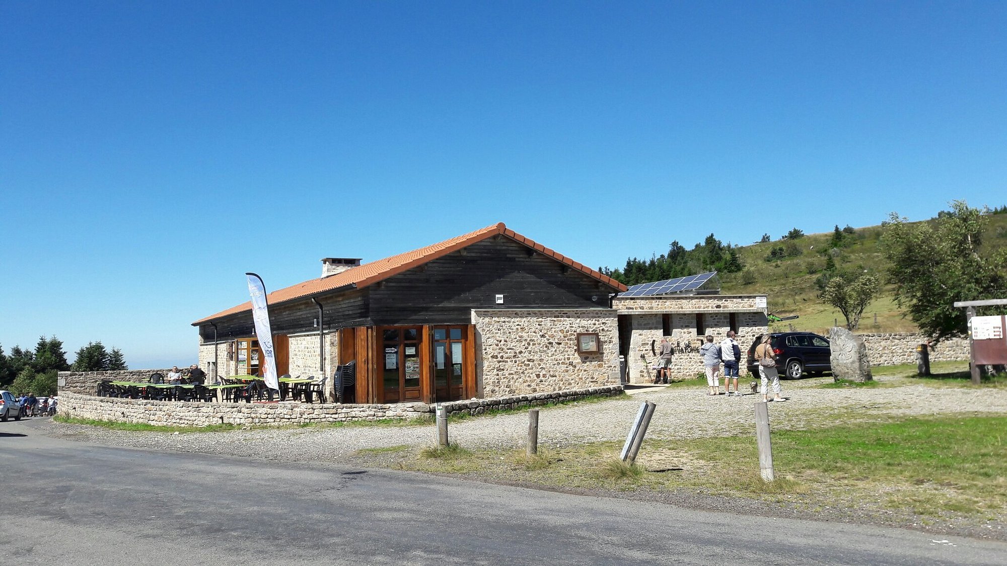 Reprise auberge et gîte du Col du Béal