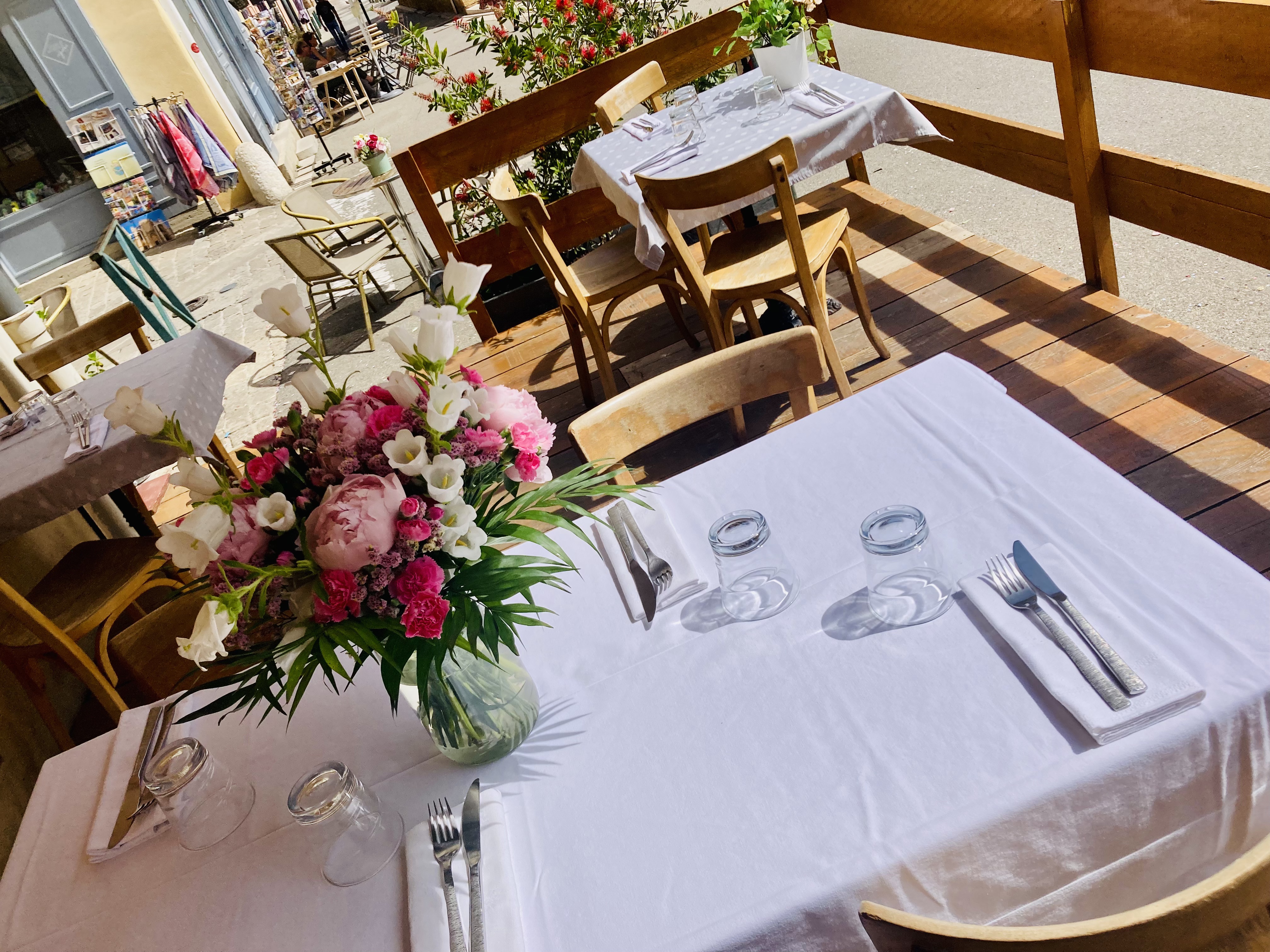 restaurant- salon de thé