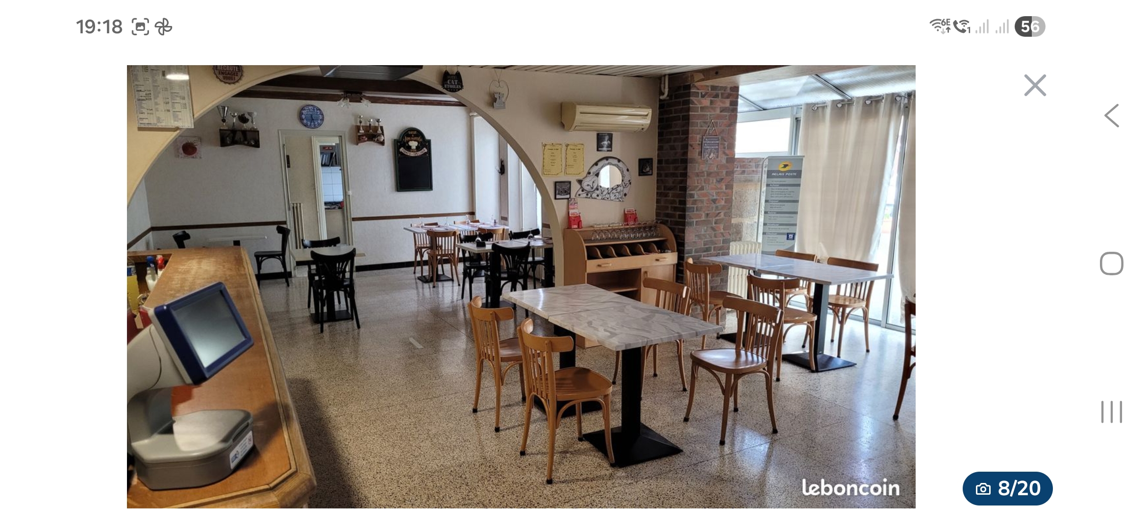 A vendre commerce multi activités 
Bar, tabac, restaurant, française des jeux, relais poste qui se situe entre Chartres et Orléans sur un axe principale d'un village d'environ 500 habitants.
Au RDC: une salle de restaurant et de bar climatisé accueillant une trentaine de personnes assises.
Une cuisine professionnelle plus une réserve et chambre froide.
2 toilettes
Espace laverie et chaufferie
Terrasse extérieur.
A l'étage: logement de fonction composé d'une vaste chambre de 17m²et une salle de bain et toilette accessible depuis celle-ci.
Diverses chambres (ancien hôtel) 5 petites d'environ 8m², une salle de bain et toilette séparé.
1 chambre salle de bain toilette 13m².
Parking privé, jardin, le tout clôturé.
Une grange et garage de 100m²
Tenue depuis 15 ans, pas de salariés, ouvert du lundi au vendredi 7h00 /14h00 et 17h00 /20h00 
Gros potentiel de développement 
Chauffage fioul récent, consommation annuelle 3000Litres
Loyer 1400ttc mensuel
Prix du fond: 69000€
Prix des murs: 225000€
Agence s'abstenir ainsi que les curieux