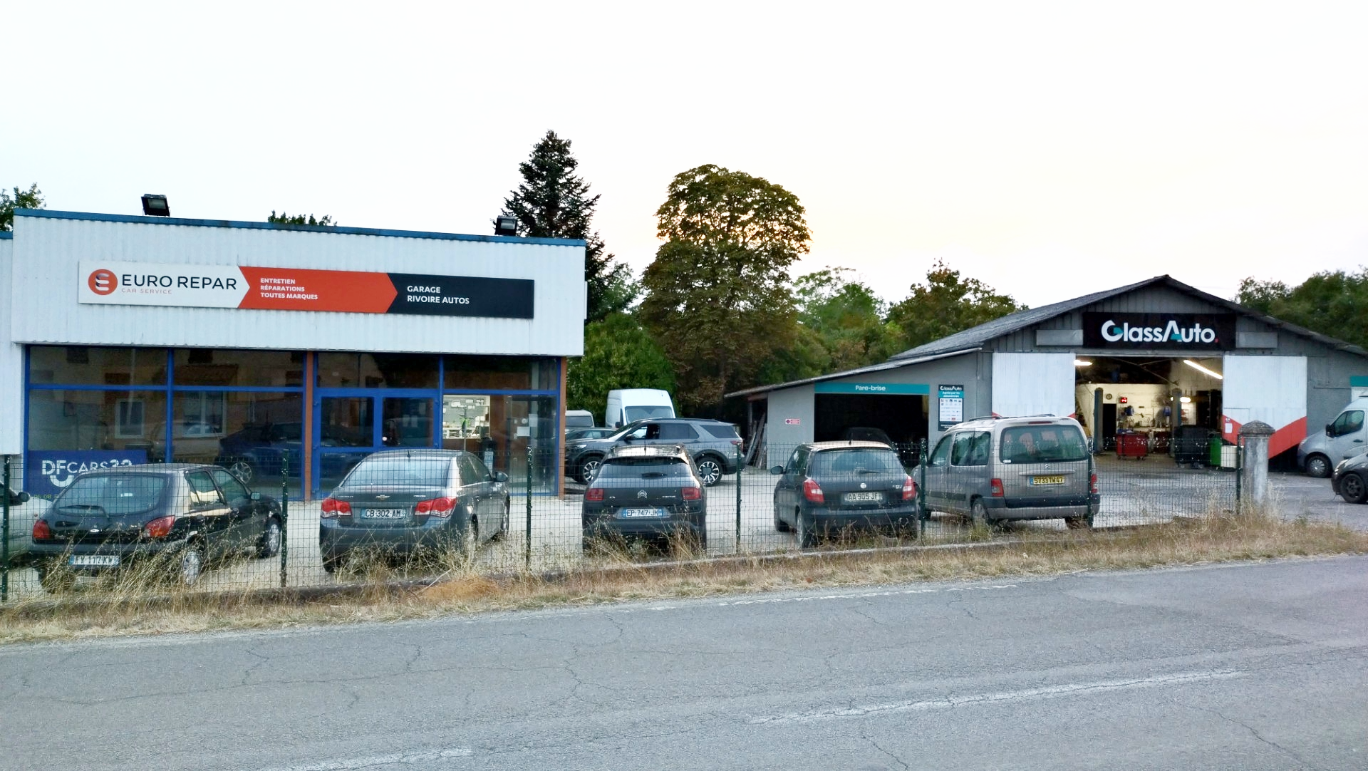 Disponible fond de commerce garage automobile sur le nord du Gers 
Suite à rapprochement familial

Clientèle fidèle, possibilité de faire du véhicule d occasion 
2 ponts deux colonnes servantes. 
2 appareil de clim 
... 
Stock de pièces Possibilité de développer le deux roues et le vul il y a de la demande 
CA entre 200 et 250k€ 
possibilité très bonne rémunération pour le gérant (2000€ voir plus)
Enseigne vitrage agrée assurance, possible de la récupérer avec un droit d entrée (7.5k€)

Prix du fond 38000€ stock compris Plus d infos sur demande


Pour information  tire depuis mes bilans ebe quasi double en 1 an 

Ca 2025 : 268 352€ ebe 64 160.84€
Ca 2024 : 242 361€ ebe 43 218,70€
Ca 2023 : 237 519€ ebe 37 323,86€

Dispo de suite